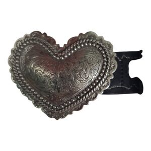 Heart-Shaped Western Concho Belt Accent - Silver Tone